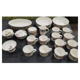 11 - MIKASA INTAGLIO DISHWARE(G17)