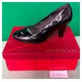 J1 - WOMEN'S AEROSOLS SHOES SIZE 8.5 (L151)