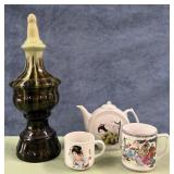 11 - MIXED LOT OF COLLECTIBLES (P100)