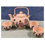 11 - JAPANESE TEAPOT WITH THREE CUPS (P115)