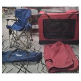 11 - CAMP CHAIR & ELITE FIELD PET CARRIER (L70)