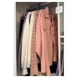 M - MIXED LOT OF CLOTHING (C20)