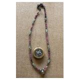 M - COSTUME JEWELRY NECKLACE (J71)