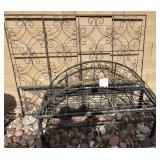 M - TWO PIECES WROUGHT IRON YARD DECOR (Y7)