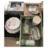 M - DISPOSABLE PLATES, PLASTIC FLATWARE (L66)