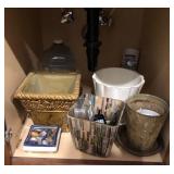 M - MIXED LOT OF PLANTERS (K10)