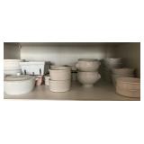 M - MIXED LOT OF DISHWARE (L32)