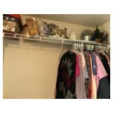 L - MIXED LOT OF CLOTHING, DECORATIONS (M12)