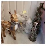 L - MIXED LOT OF CHRISTMAS DECORATIONS (L17)