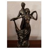 L - DANCING LOVERS ACCENT SCULTURE 17'T (L53)