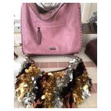 L - JESSICA SIMPSON & SEQUINED PURSES (M24)