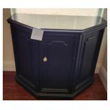 V - SIDEBOARD / CABINET (A33)