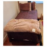 V - TWIN BED, MATTRESS SET, BEDDING (D9)