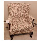 V - QUEEN ANNE-STYLE ARMCHAIR (F11)