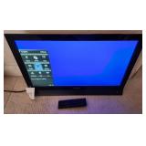 V - VIZIO 26' TV WITH REMOTE (F9)