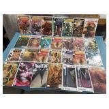 444 - MIXED LOT OF COLLECTIBLE COMICS (E140)