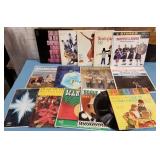 444 - MIXED LOT OF VINYL RECORD ALBUMS (E136)