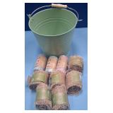 43 - NATURAL RAFFIA BUNDLES & BUCKET (Y35)
