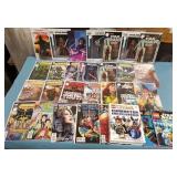 444 - MIXED LOT OF COLLECTIBLE COMICS (E141)