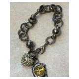 431 - GOOD LUCK COSTUME JEWELRY BRACELET (A85)