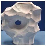 43 - THREE HANDS SCULPTED VASE 15'T (Y14)