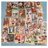 444 - LOT OF COLLECTIBLE FOOTBALL CARDS (E109)