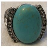 431 - COSTUME JEWELRY RING (A97)