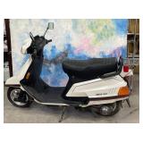 357 - YAMAHA 125 SCOOTER