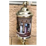 431 - COLLECTIBLE LIDDED URN 16'T (A36)