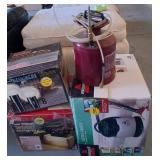 F - OUTDOOR LIGHTS, LITTLE GREEN CLEANER (G9)