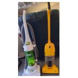 F - LOT OF TWO VACUUM CLEANERS (G10)