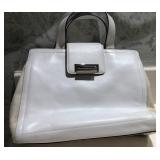F - ADRIENNE VITTADINI WHITE LEATHER SATCHEL (M34)