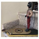 F3 - DANCIN' MINSTREL 13.5'T (A34)