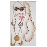 F - MIXED LOT OF COSTUME JEWELRY (L111)