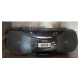 F - SONY PORTABLE STEREO (K4)