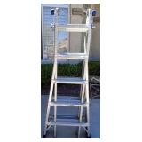 F - WERNER 21' LADDER (G44)