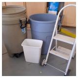F - TRASH CANS & STEP LADDER (G45)