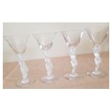 F - FOUR PIECES VINTAGE BAYEL STEMWARE (A105)