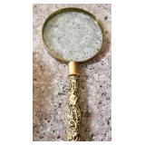 F - MAGNIFYING GLASS (K25)