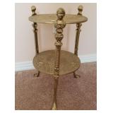 F - DECORATIVE TWO-TIER SIDE TABLE/ STAND (Z24)