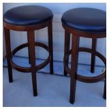 F - PAIR OF MATCHING BAR STOOLS (G5)
