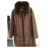 F - ROLF SCHULTE COAT WITH FUR COLLAR SIZE L (M20)