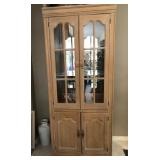 F - CORNER DISPLAY HUTCH (M75)