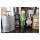 F - MIXED LOT OF BOTTLES (A194)