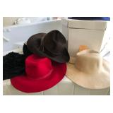 F - LOT OF FELT HATS (M78)