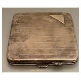 F - VINTAGE CIGARETTE CASE (HA12)