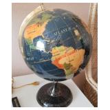 F - WORLD GLOBE (Z12)