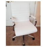 F - HOME OFFICE DESK CHAIR (Z31)