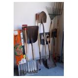 F - MIXED LOT YARD MAINTENANCE TOOLS (G8)