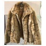F - PRESTON & YORK FAUX FUR JACKET SIZE XL (M2)